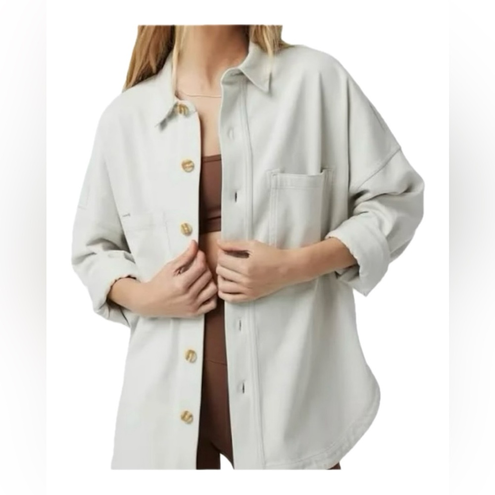 Vuori Mackenzie Shirt Jacket Cream Ecru Size Small Like New